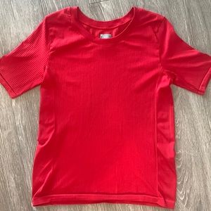 Athleta renew ribbed top in red size large